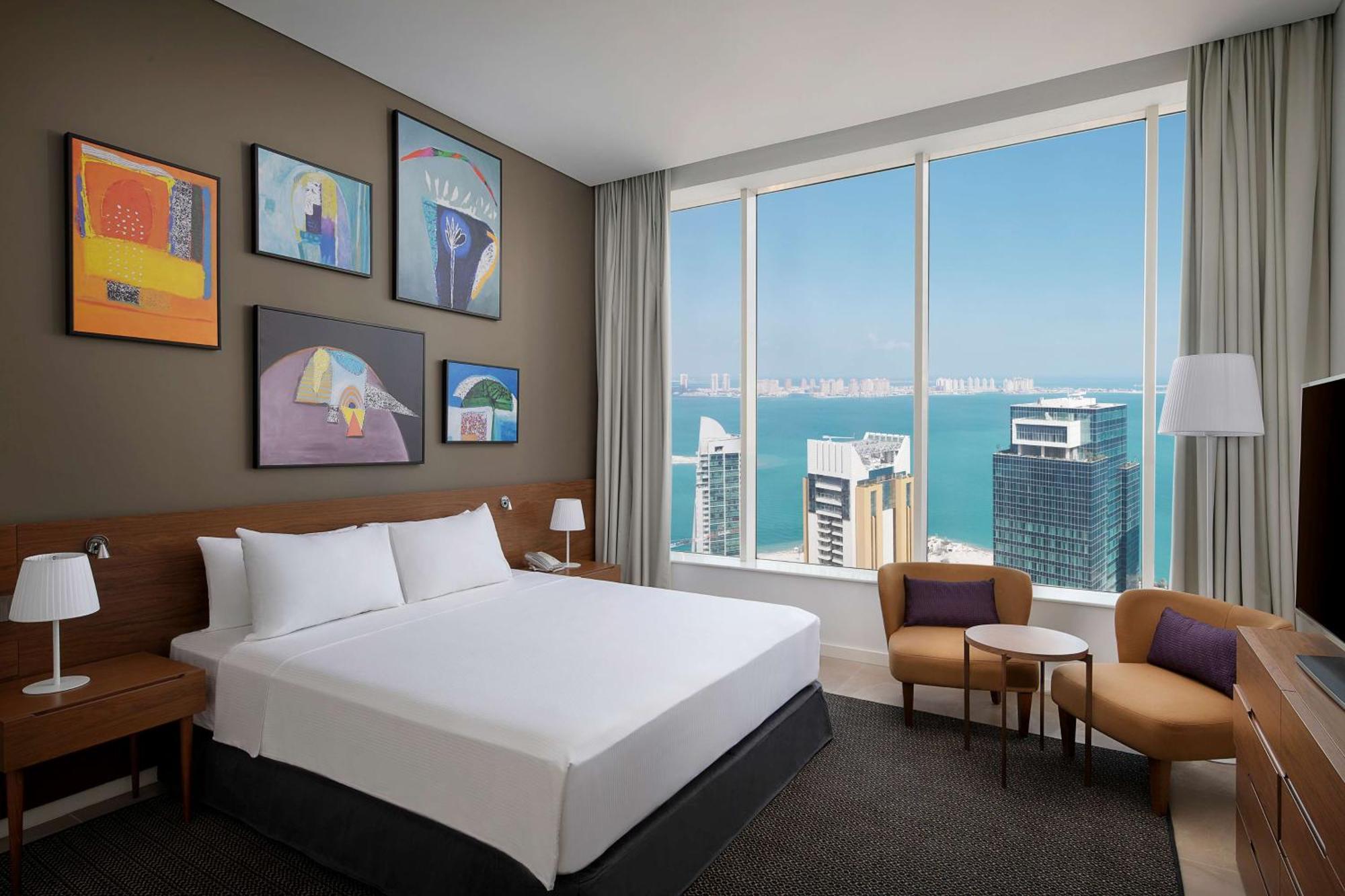 Aleph Doha Residences, Curio Collection By Hilton Ngoại thất bức ảnh A guest room at the hotel